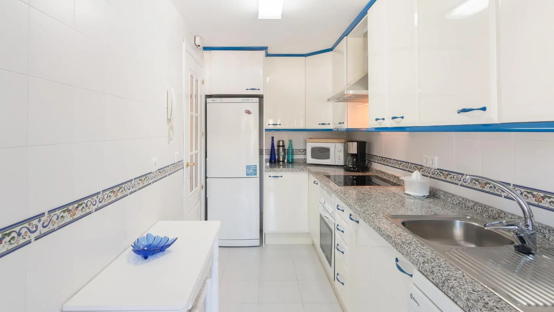 公寓 2233-Lovely 2 Bedrooms On The Beach, Pool And Port 马尼尔瓦 西班牙